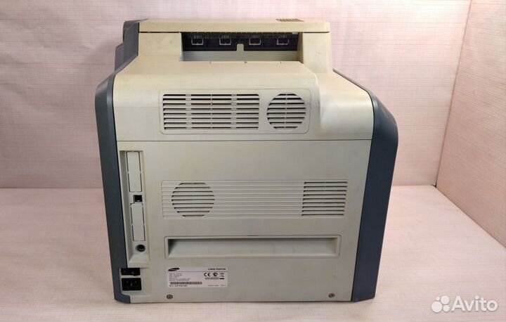 Принтер samsung CLP-600 б/у, дефект печати