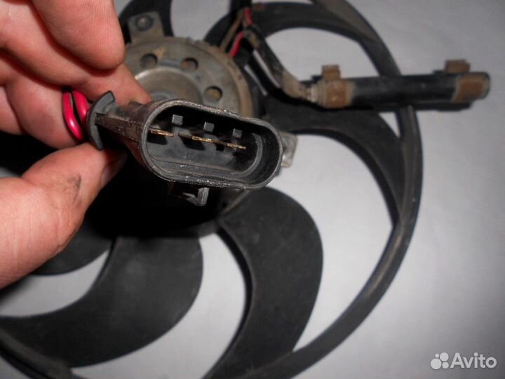 Вентилятор охлаждения радиатора opel vectra 1,6-2