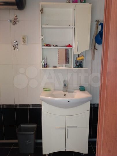 3-к. квартира, 53 м², 1/2 эт.