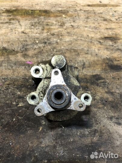 Насос гидроусилителя руля Renault 7700422620 №2