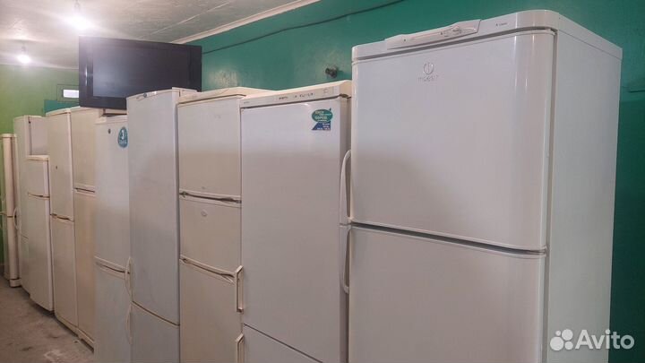 Холодильники Однокам.Двухкам.и Морозильники Бытов