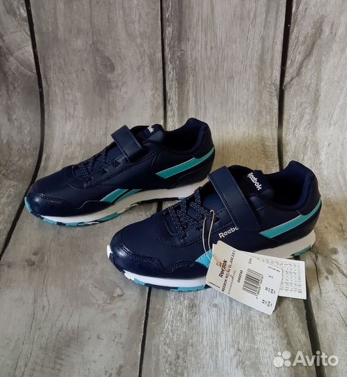 Кроссовки Reebok размер 33