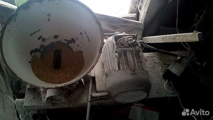 Самодельная мельница 220 вольт