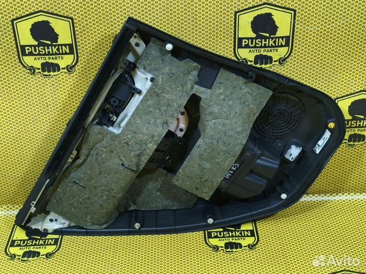 Обшивка двери карта задняя правая Renault Koleos