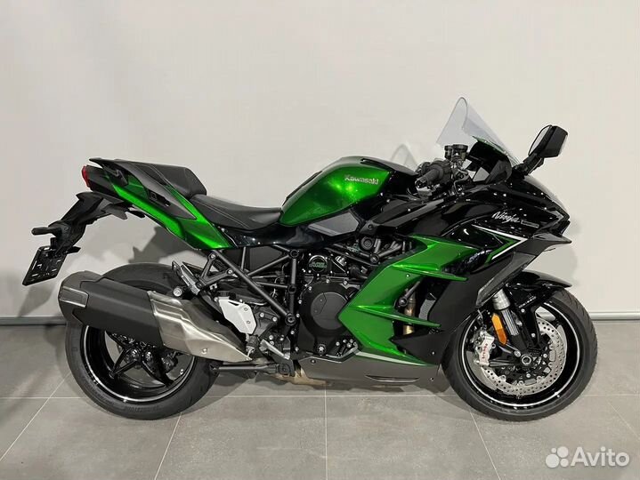 Kawasaki ninja H2 SX 2023 года