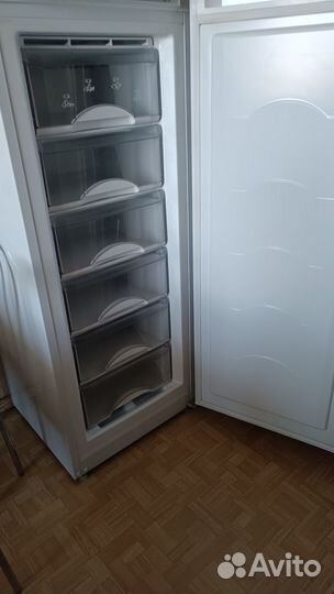 Морозильная камера Atlant M-7203-100