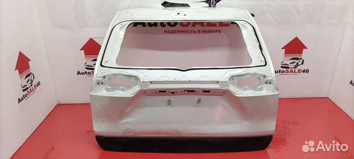 Крышка багажника Toyota Rav4 XA50