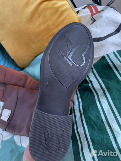 Сапоги женские caprice 38 р новые, натур кожа