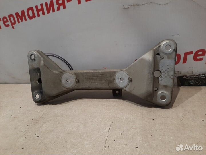 Кронштейн кпп Bmw 320D F30 N47D20C 2014