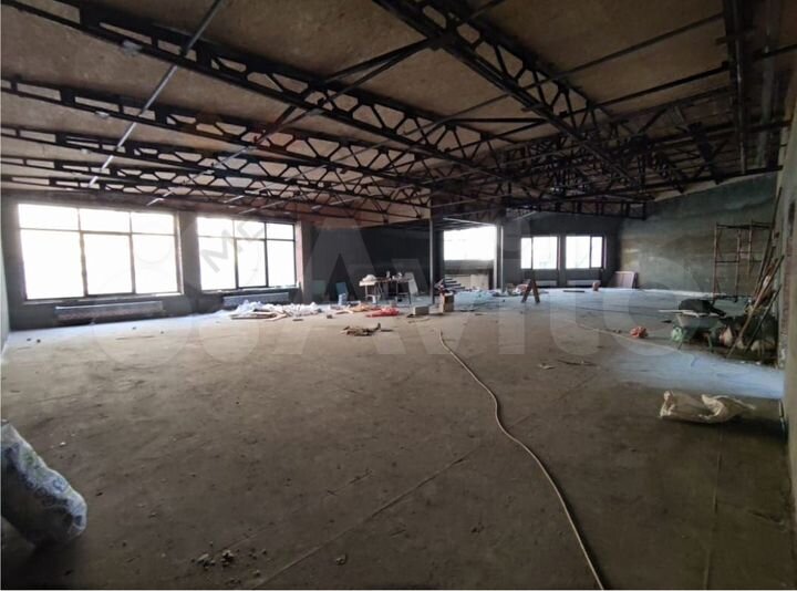 Здание 3 этажа, 1-я линия, 973 м2