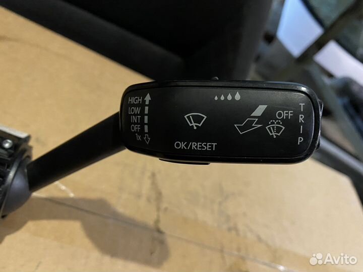 Skoda Octavia Подрулевой переключатель