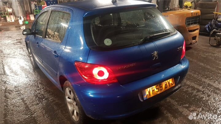Разбор на запчасти Peugeot 307