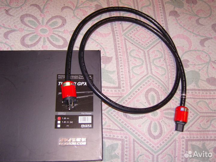 Oyaide tunami GPX 1.8m как новый