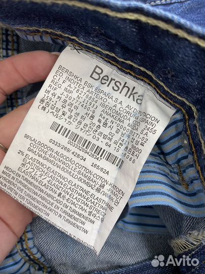 Джинсы bershka