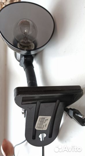 Лампа настольная