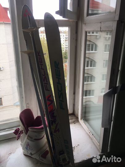 Горнолыжные ботинки женские salomon