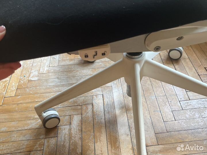 Компьютерное кресло