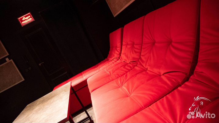 VIP кинозал Premier Lion - свидание, девичник