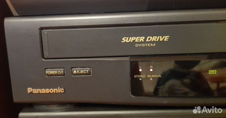 Видеомагнитофон Panasonic NV-HD90 Hi-Fi Stereo