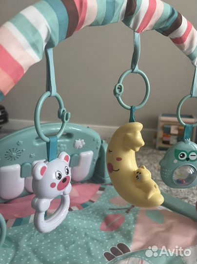 Развивающий коврик