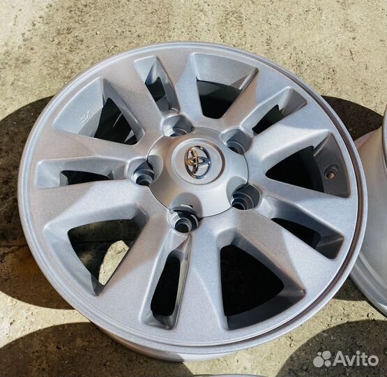 Диски toyota land cruiser 200 R17