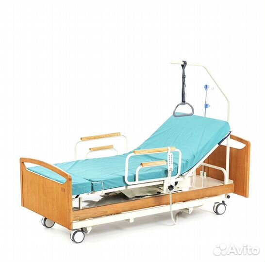 Медицинская кровать для инвалидов