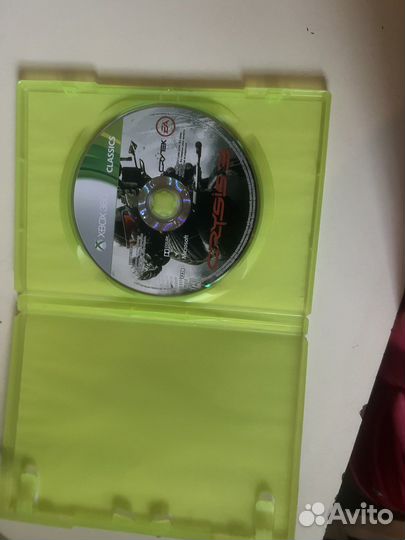 Диски на хбокс 360 и диск на xbox one