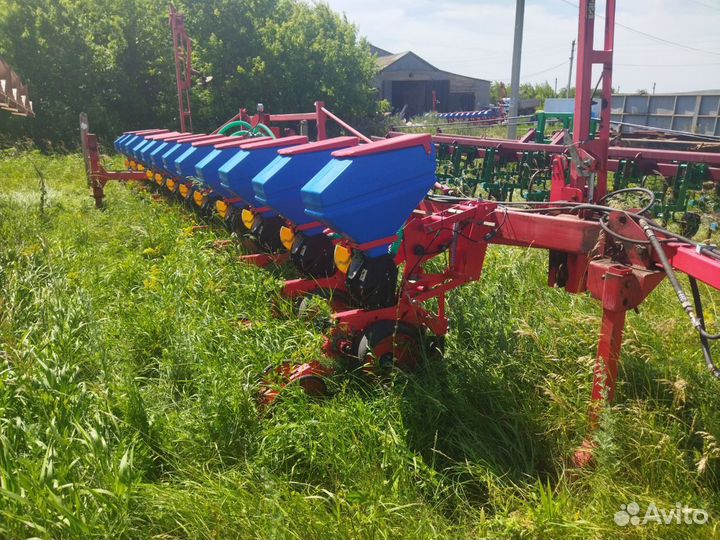 Сеялка Техника Сервис Агро ТС-М 8000А, 2017