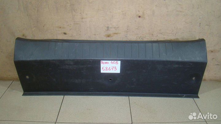 Обшивка багажника Peugeot 408