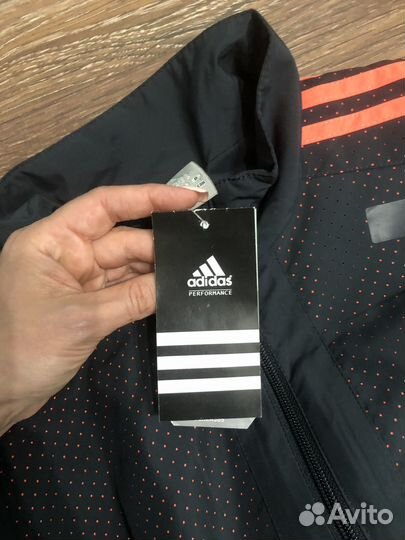 Спортивный костюм adidas