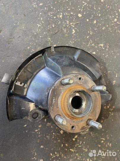 Поворотный кулак левый hyundai solaris1