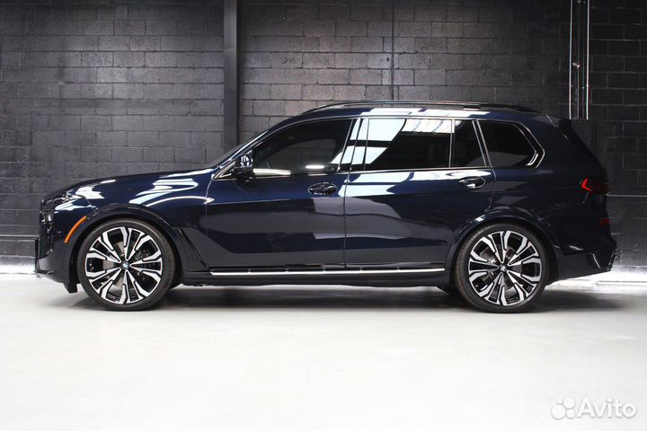 BMW X7 3.0 AT, 2023, 24 918 км