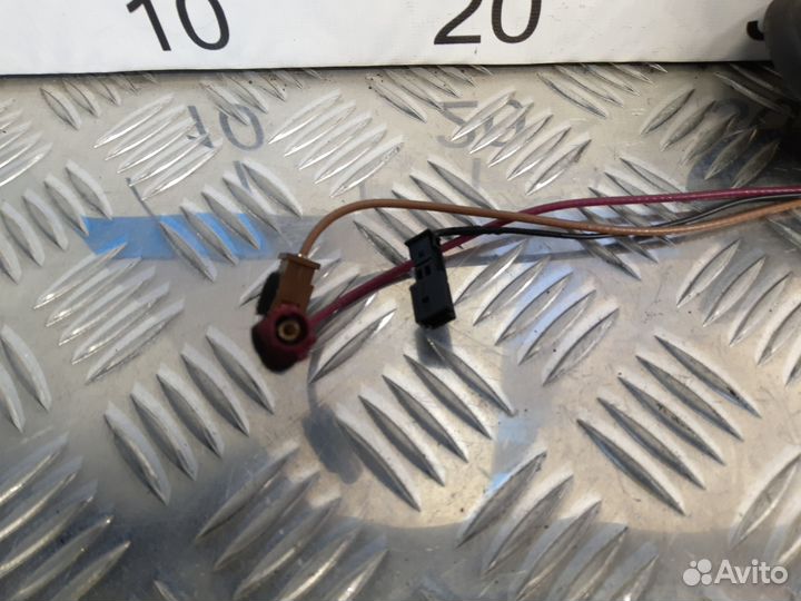 Б/У Антенна основание / на крышу MB A-Class W16