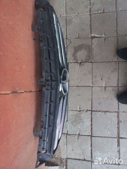 Решетка радиатора mercedes