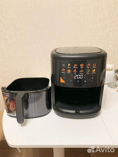 Аэрогриль red solution W261