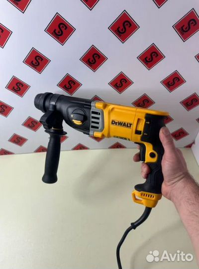 Перфоратор Dewalt