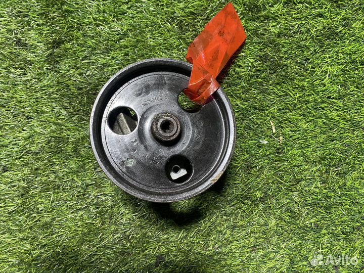 Насос гидроусилителя Renault Logan