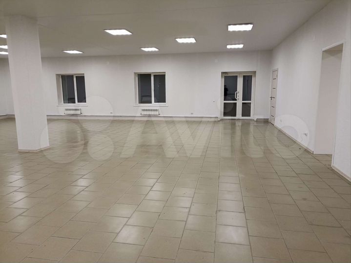 Свободного назначения, 250 м²