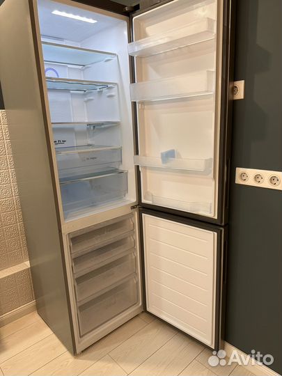 Холодильник haier