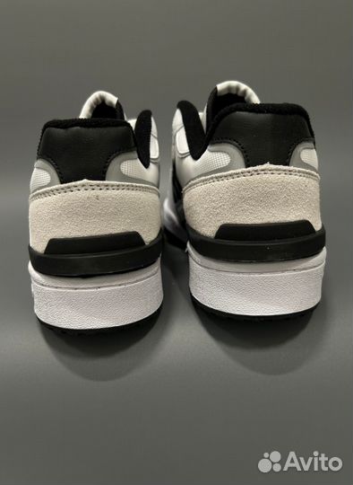 Кроссовки Adidas Forum Low White Black Люкс