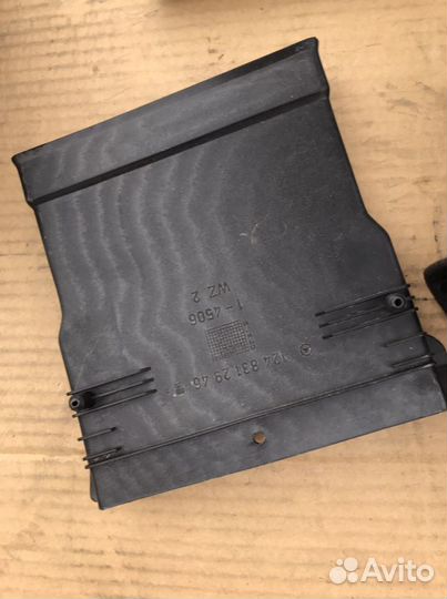 Патрубки отопителя салона Мерседес W124 купе(872)