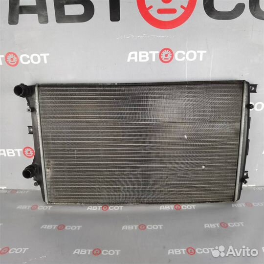 Радиатор системы охлаждения Skoda Octavia (A5 1Z