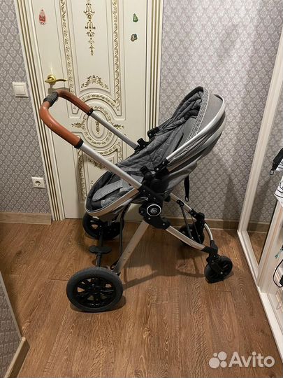 Коляска 3 в 1 Luxmom v9