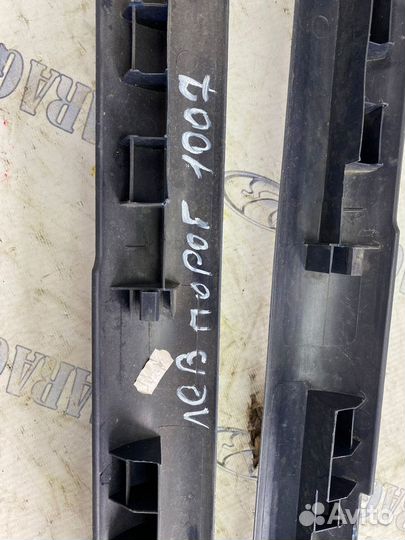 Порог передний внутренний Peugeot 1007