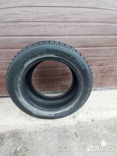 Hankook Winter I'Pike 235/55 R17 99T