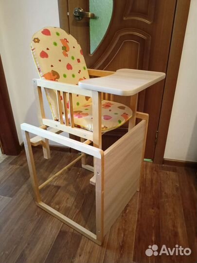 Стульчик для кормления