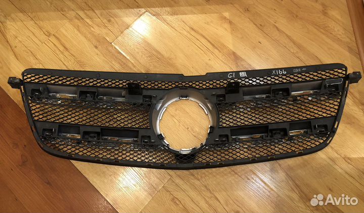 Решетка радиатора Mercedes Benz GL