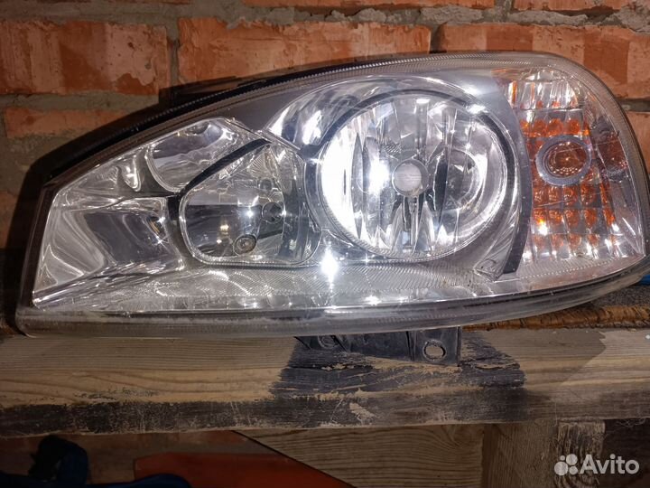 Передняя левая фара (оригинал) калина