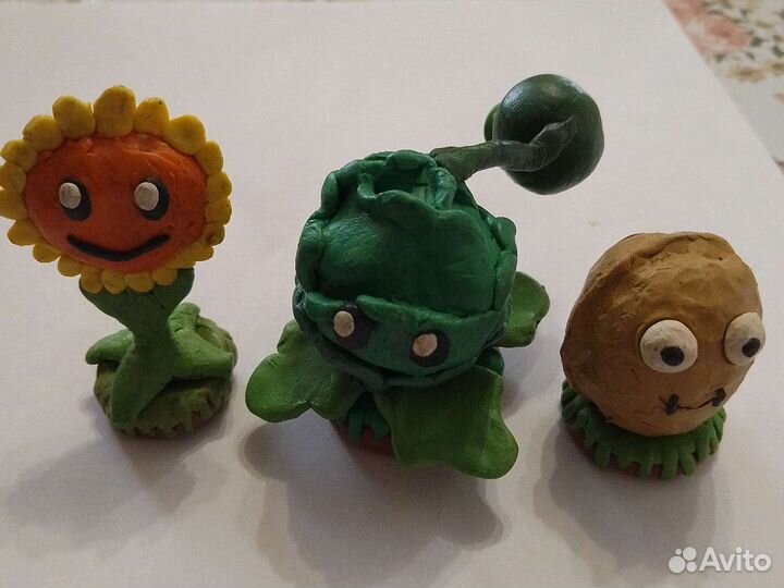 Пластилиновые фигурки из игр,Растения против зомби