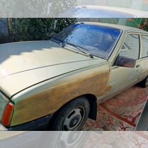 Opel Ascona 1.6 MT, 1985, 70 341 км, с пробегом, цена 65 000 руб.